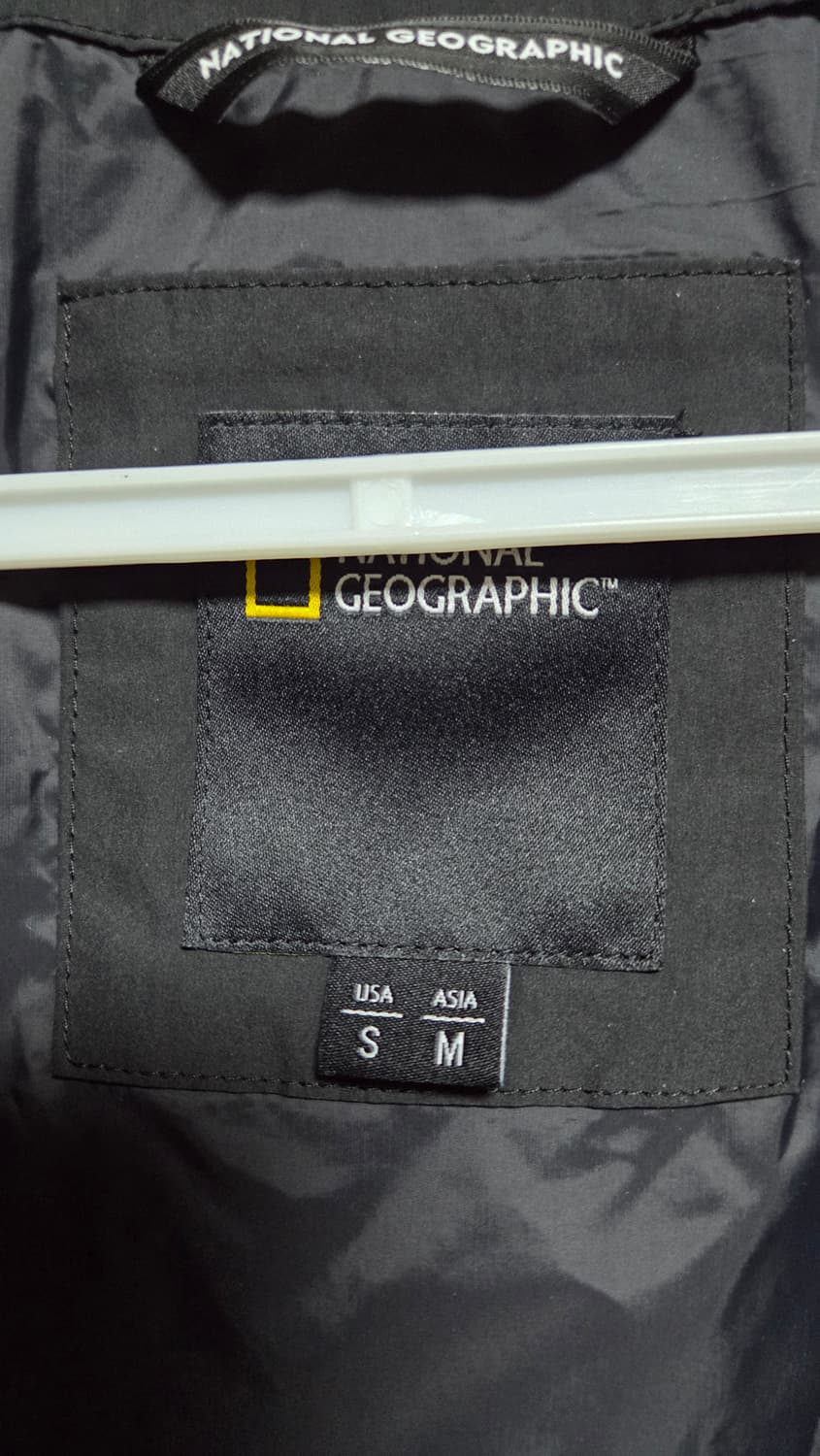 내셔널지오그래픽 블랙 경량 패딩 상품이미지5
