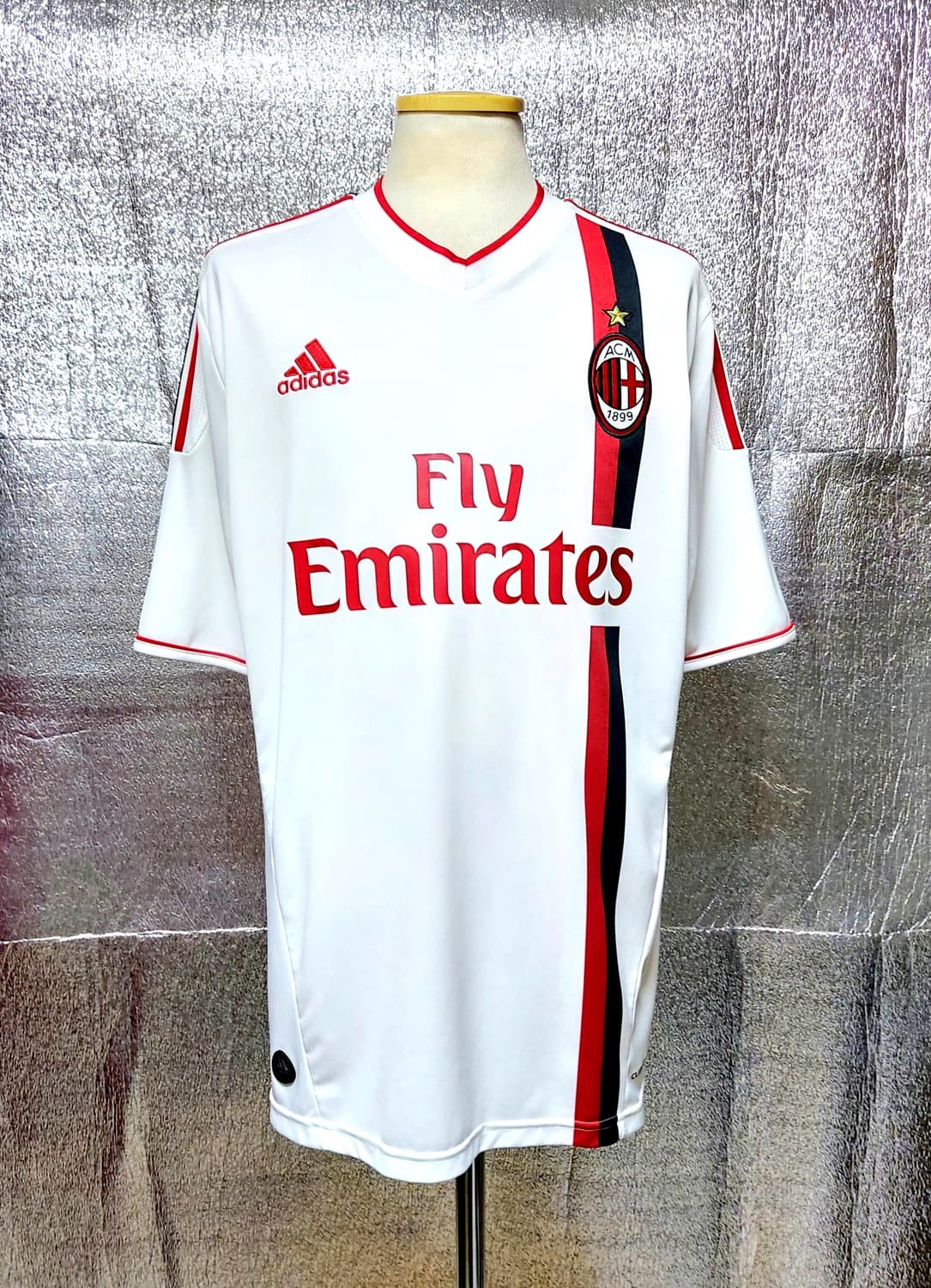 ♤필독♤ Feat 즐라탄 이브라히모비치 11/12 AC밀란 어웨이 L 상품이미지1