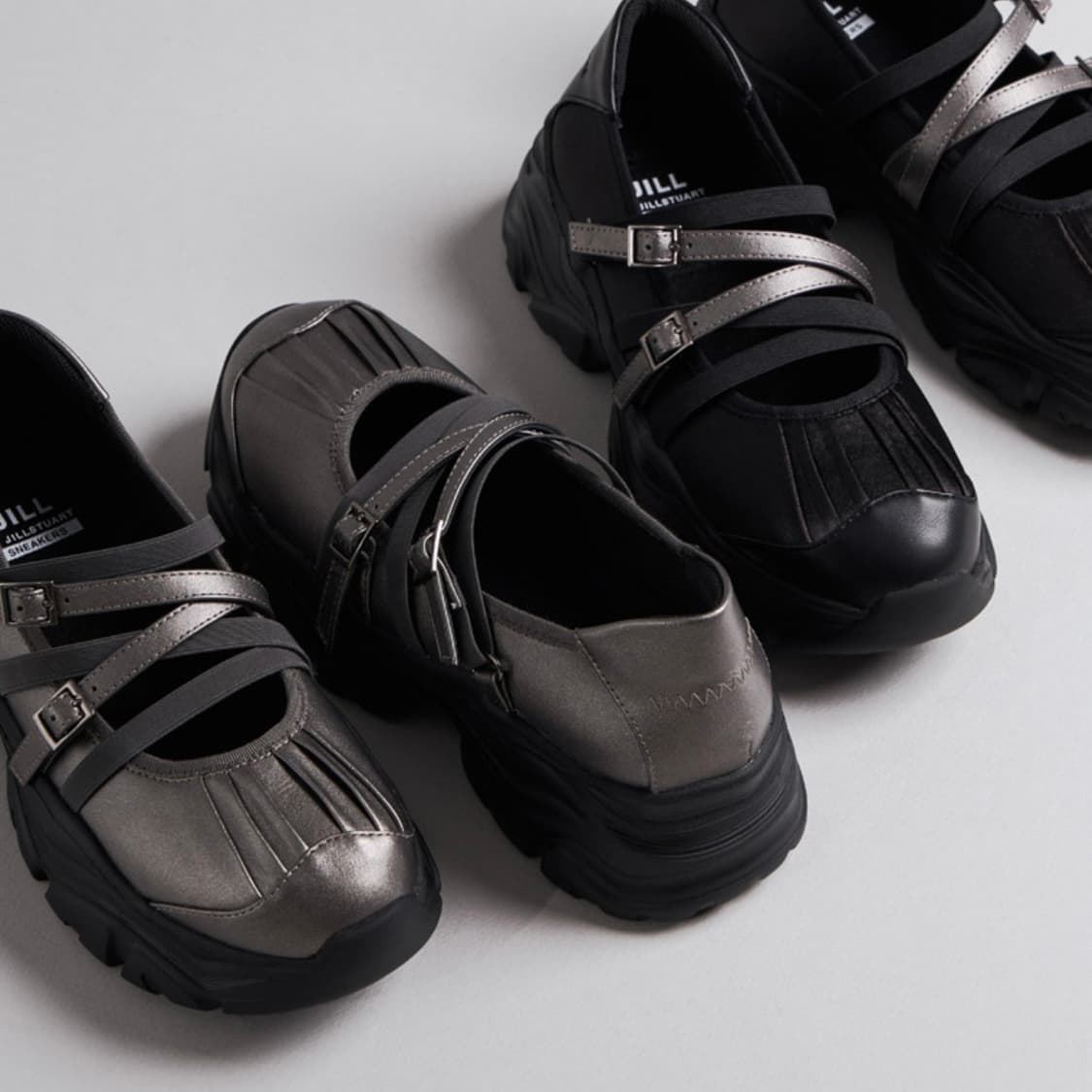 [벨라] 멀티 스트랩 플랫폼 스니커즈 실버 (250) 상품이미지1