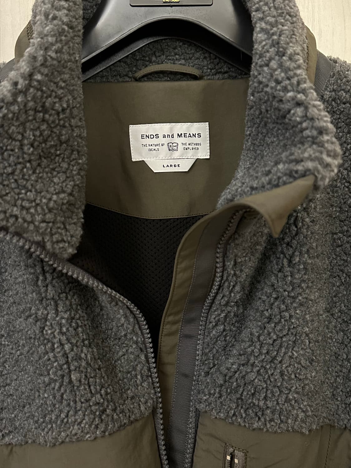 [L] Ends and Means 엔즈앤드민스 폴러 플리스 자켓 상품이미지3