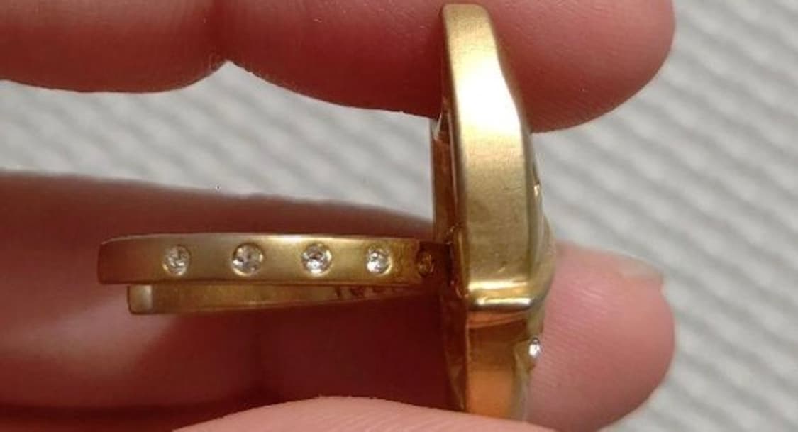 희귀 츠모리 치사토 고양이 얼굴 골드 링 상품이미지4