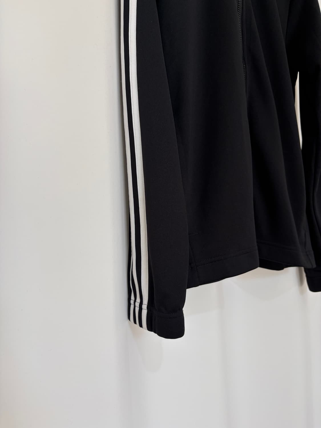 Adidas track jersey 상품이미지3