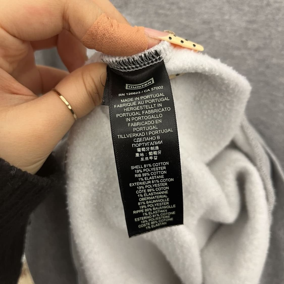 헌터 빈티지 모던캐주얼 엠보빅로고 기모 맨투맨 S C09915 상품이미지6
