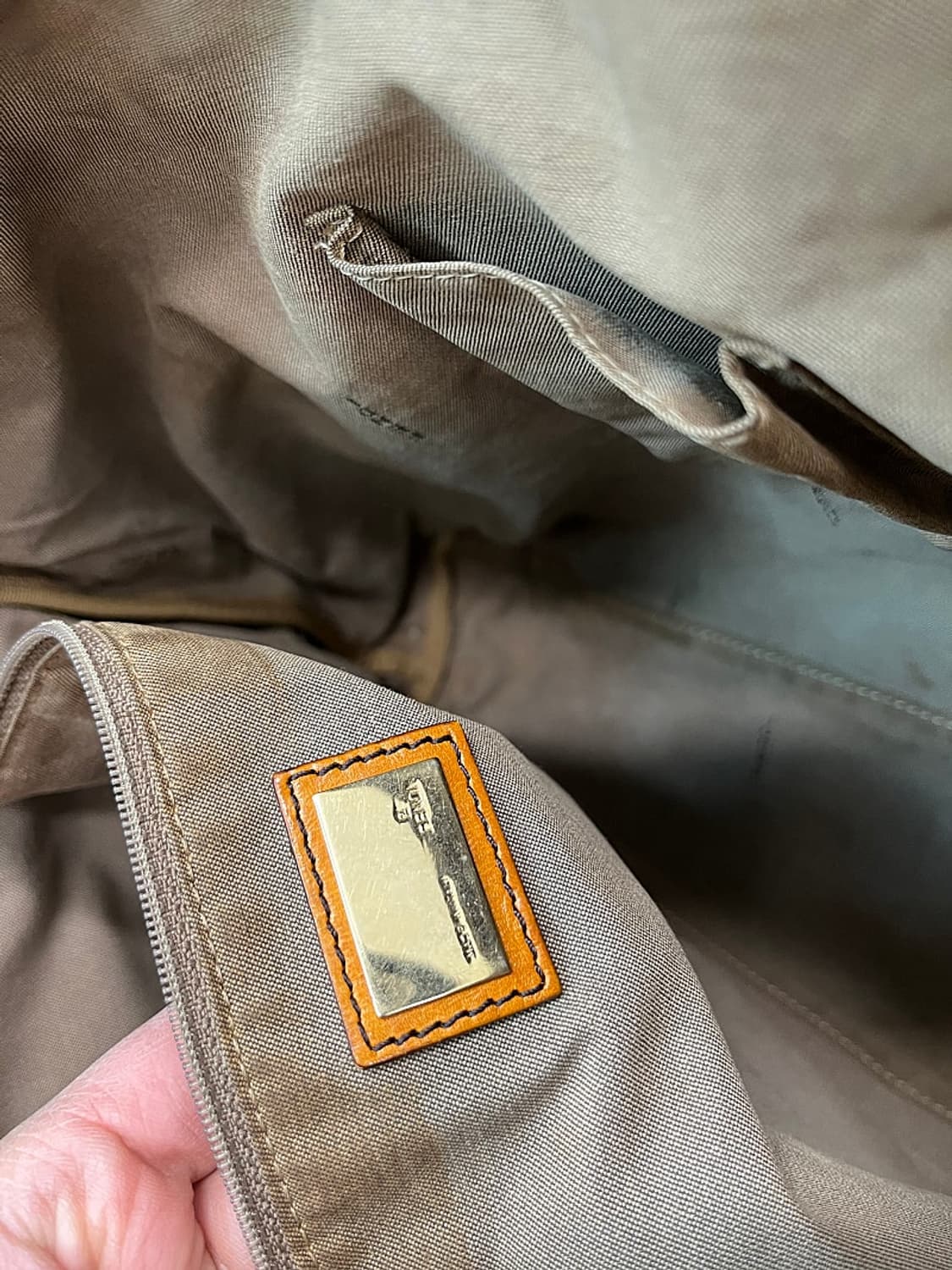 펜디 FF로고 빈티지 도트백  상품이미지8