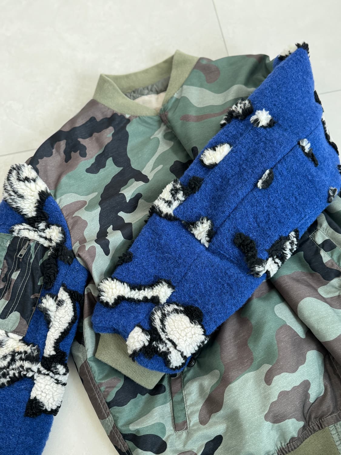 History Repeats 카모 봄버 여성85 상품이미지6