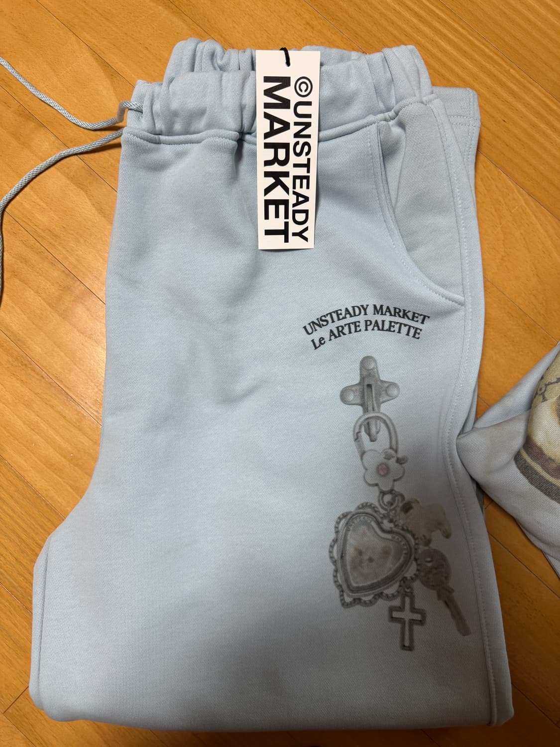 새상품) 언스테디마켓 후디 조거팬츠 셋업 상품이미지6