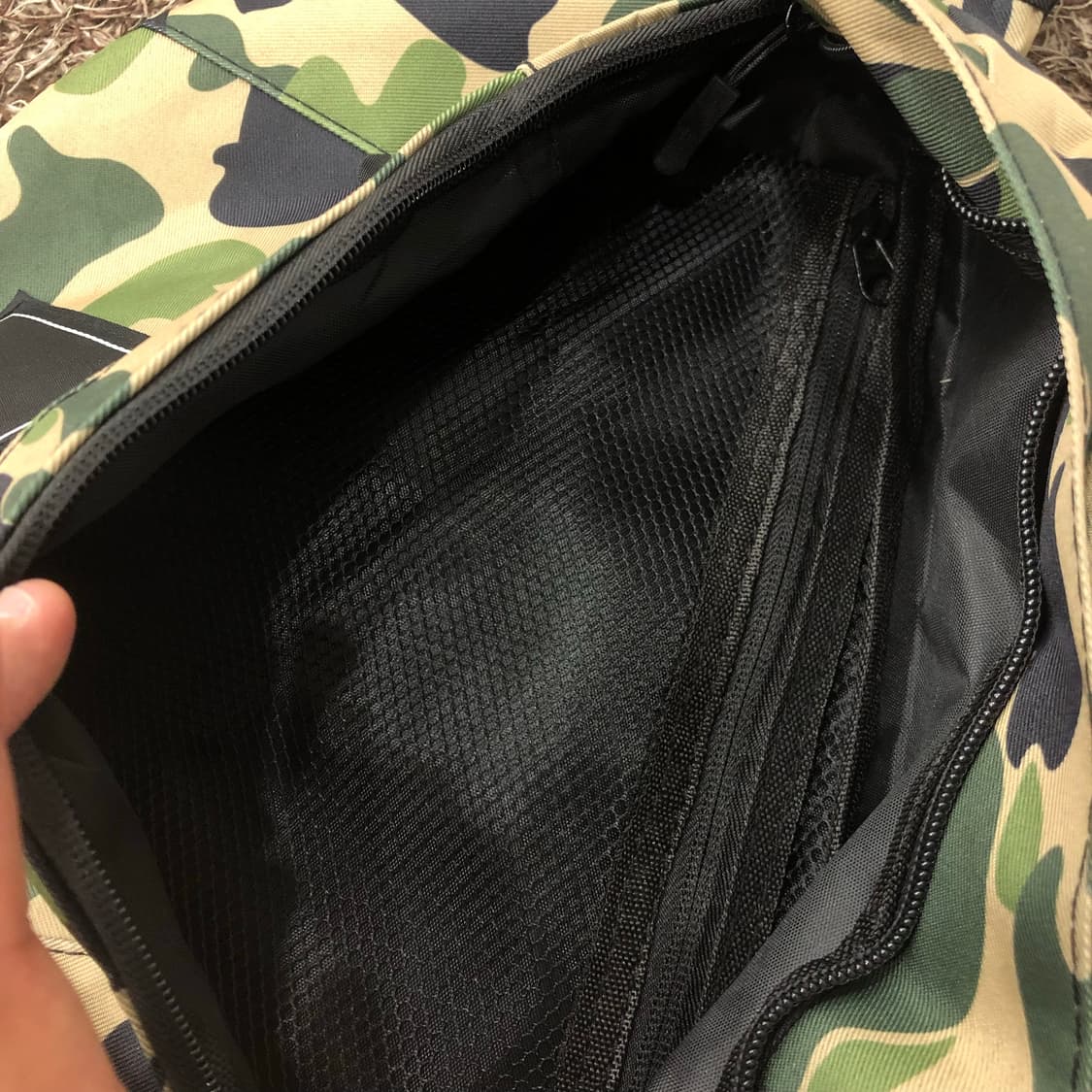 베이프 카모 힙색 상품이미지4