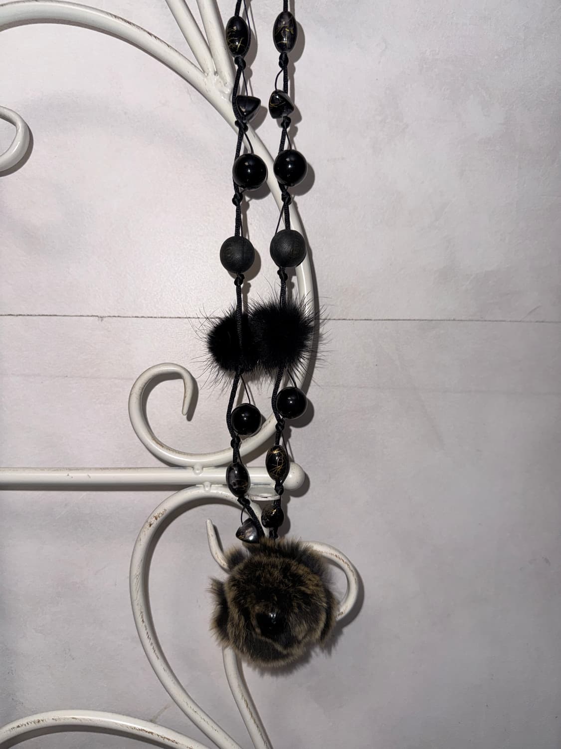 Black fur flower beads necklace  상품이미지7