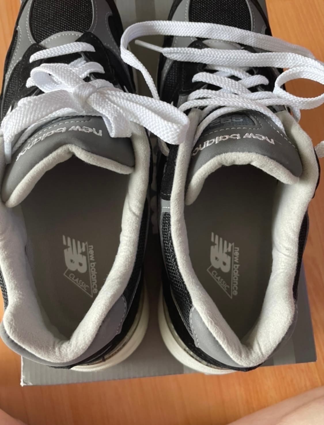 뉴발란스 992 블랙그레이 상품이미지3