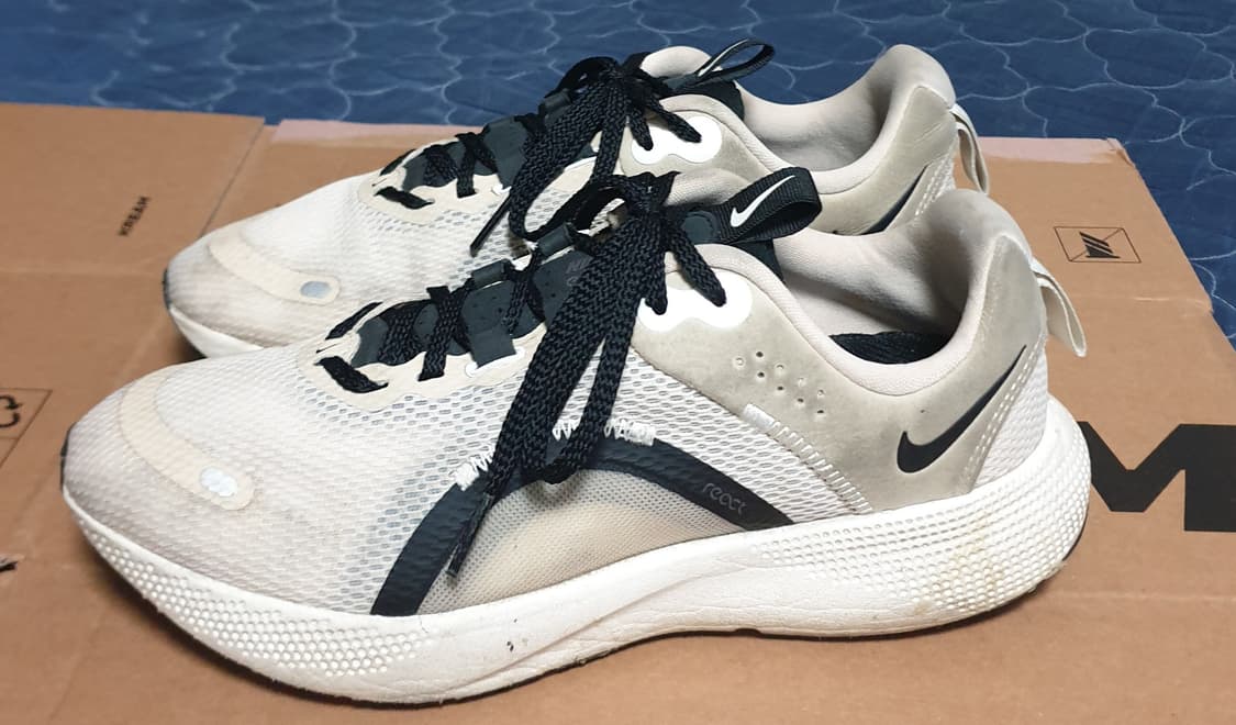 나이키 리액트 이스케이프런 2 크림 (240) 상품이미지2