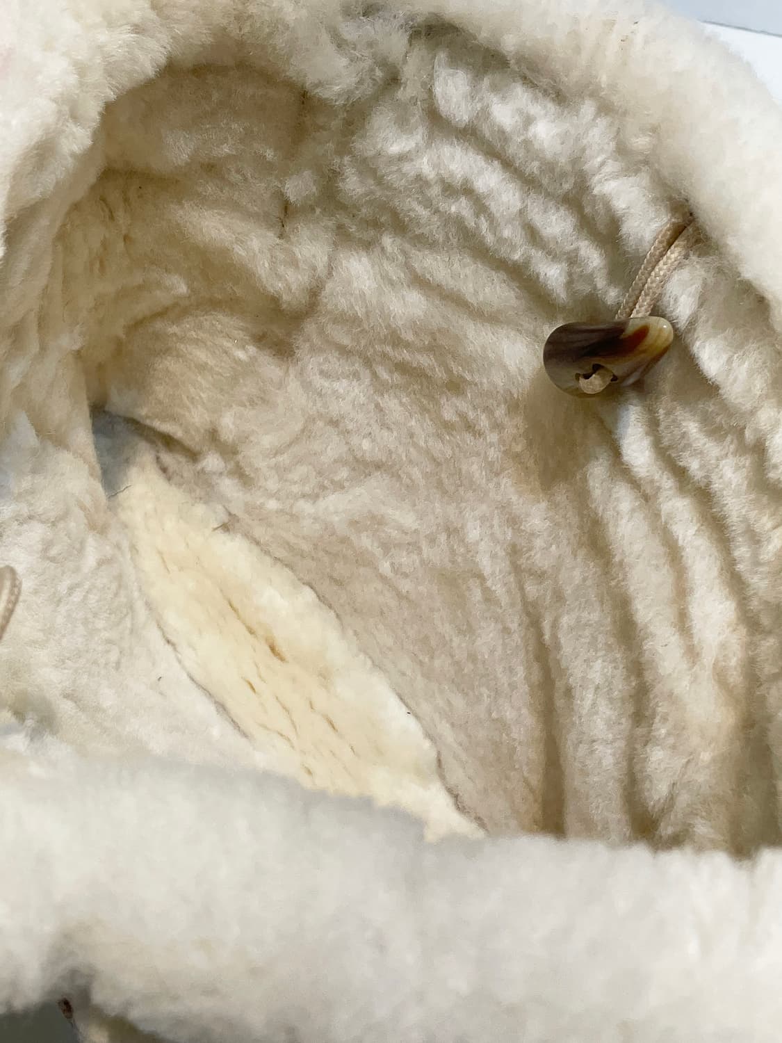 어그 무스탕 토트백 A1093 상품이미지9