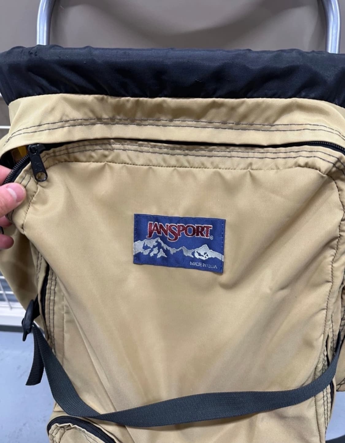 잔스포츠 빈티지 프레임 백팩 상품이미지2