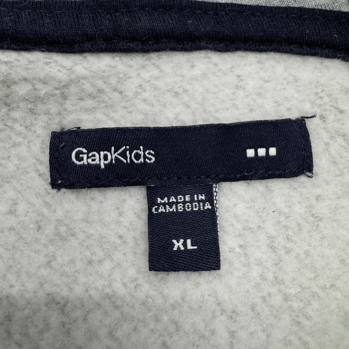 갭 Y2K 빅로고 후드티 그레이 상품이미지4