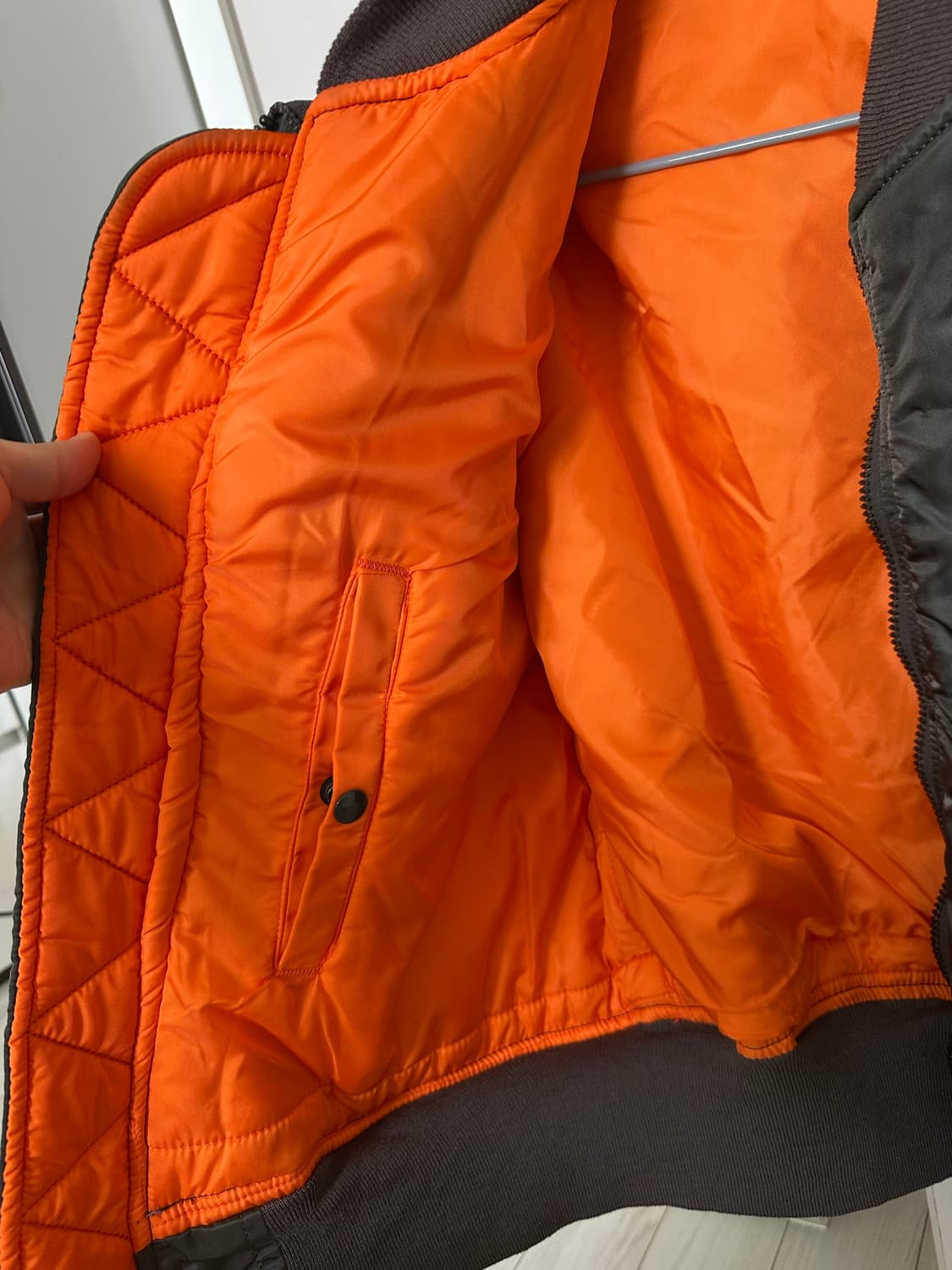 알파인더스트리 정밀복각 m사이즈 팔아여 상품이미지3