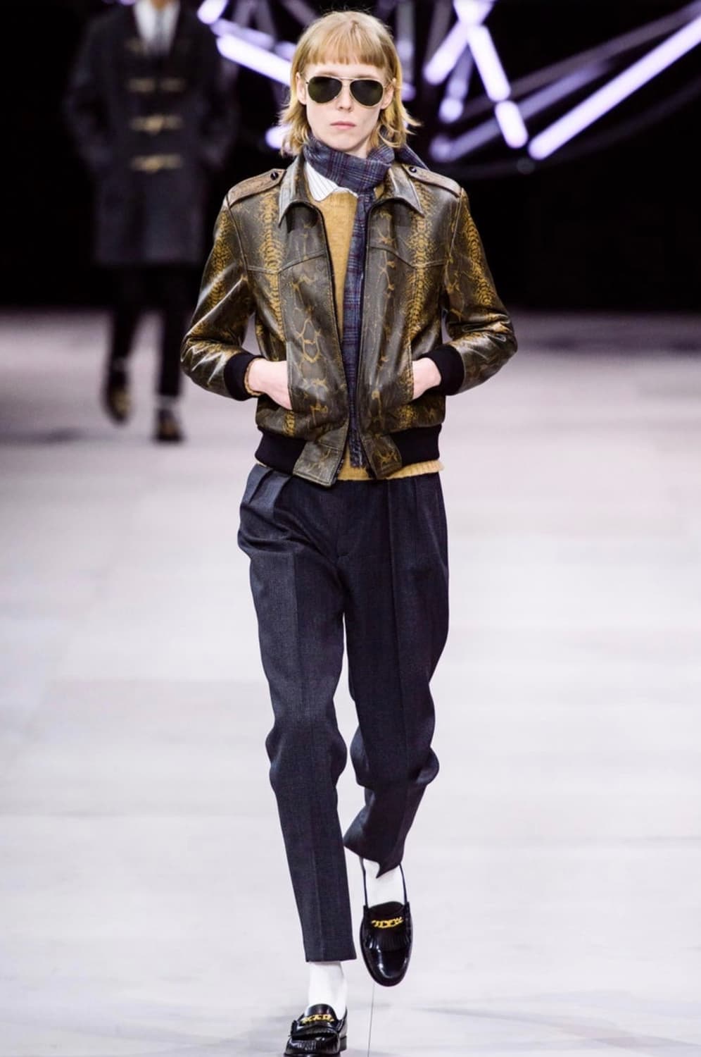 [라이즈 원빈님 착용] 셀린느 19AW 파이톤 웨스턴 레더 자켓 상품이미지1