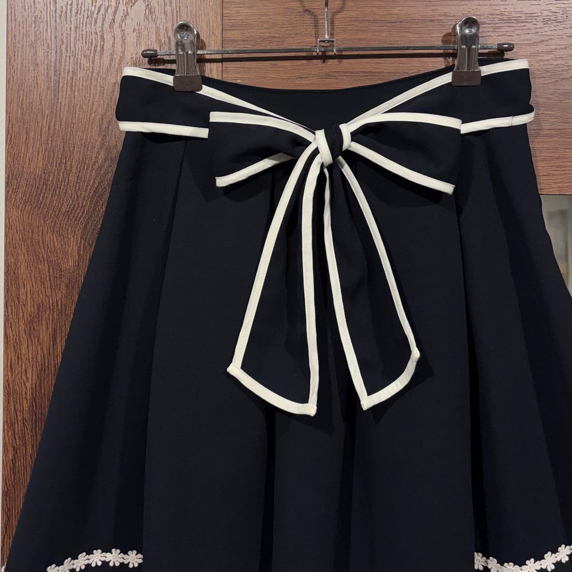 일본 빈티지 갸루 네이비 배색 파이핑 리본 스커트 공겜여주 상품이미지5