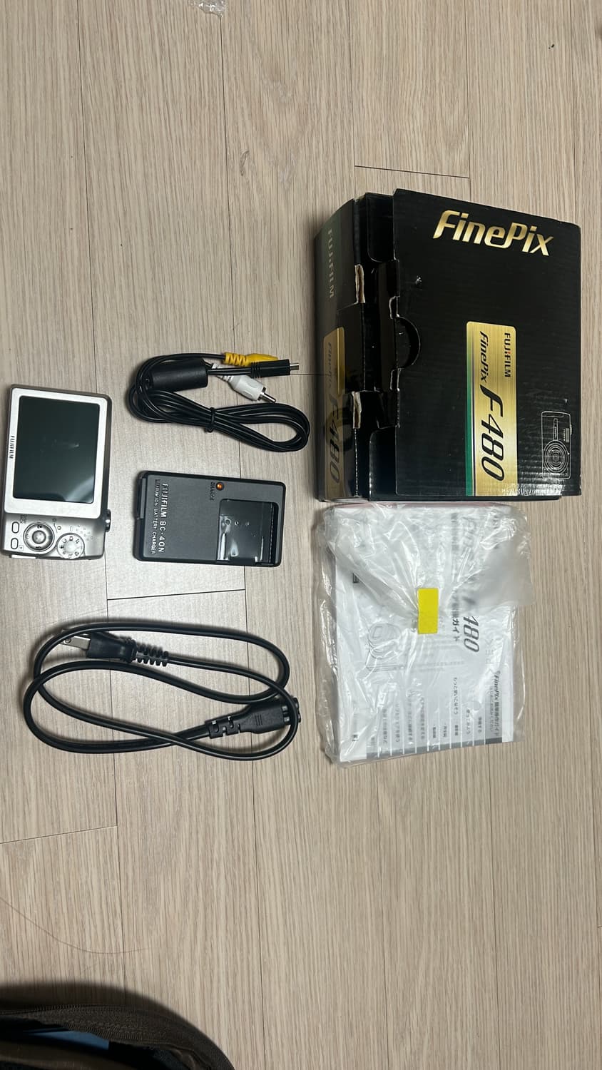 작례 ⭕️ 후지필름 파인픽스 F480 상품이미지2