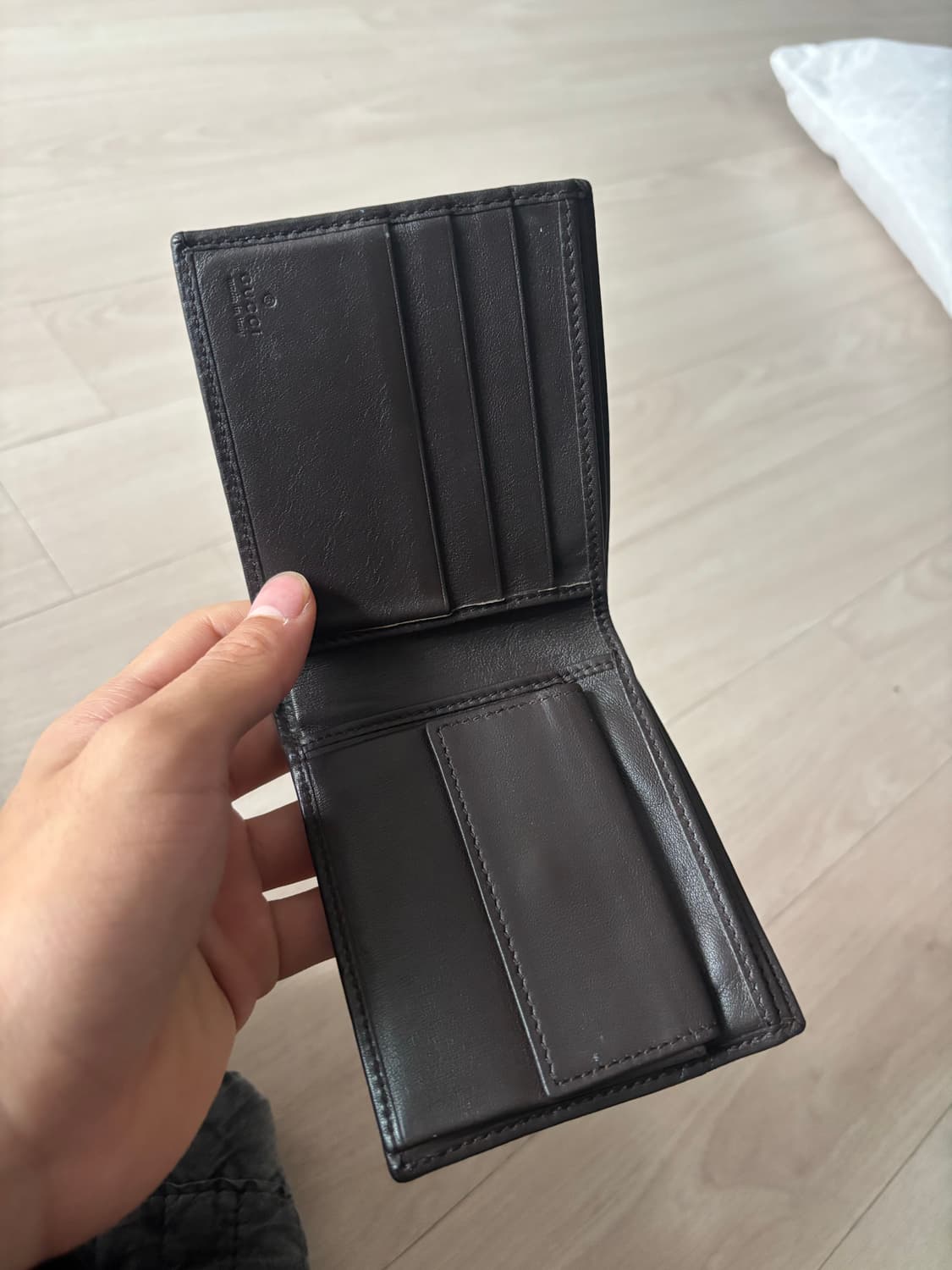 구찌 지갑 판매합니다 상품이미지2