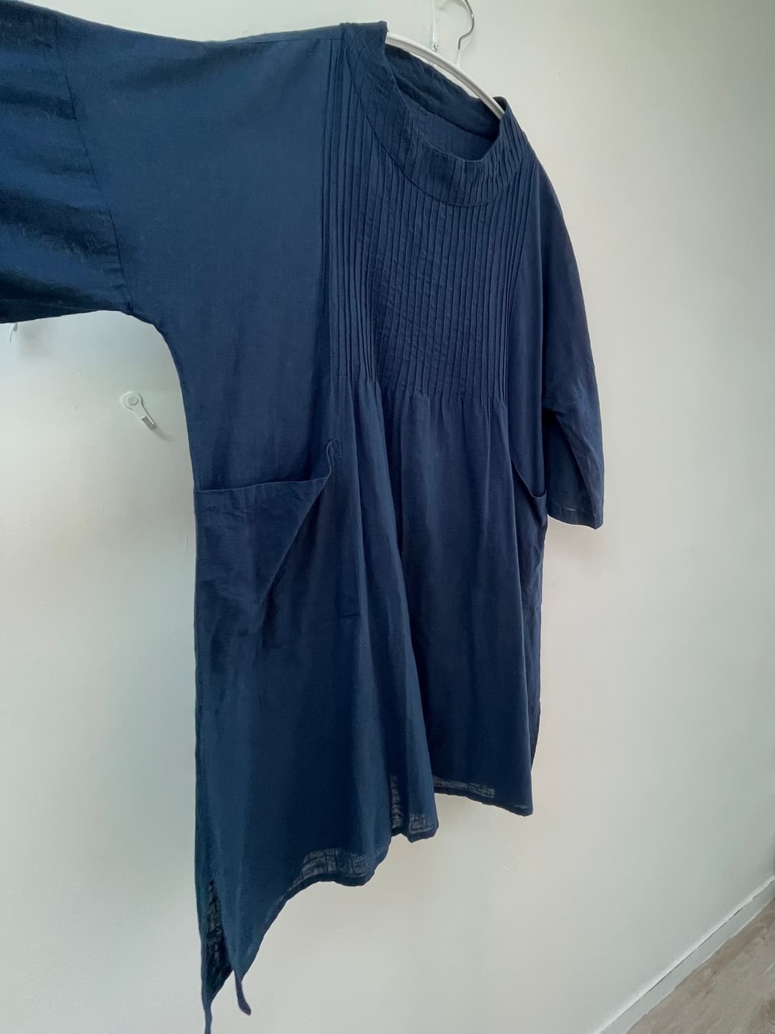 네이비 코튼 핀턱 원피스 상품이미지8