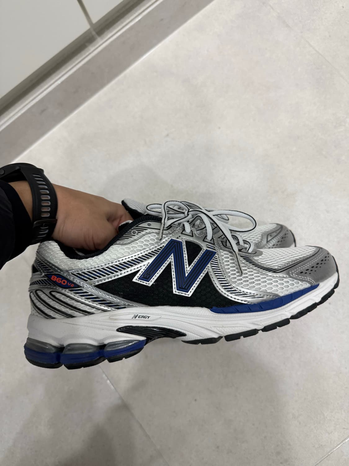 뉴발란스 860v2 상품이미지2