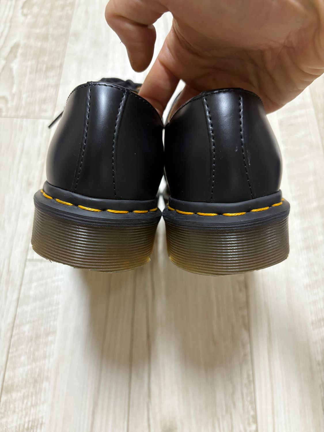 닥터마틴 1461 3홀 스무스 240 상품이미지5