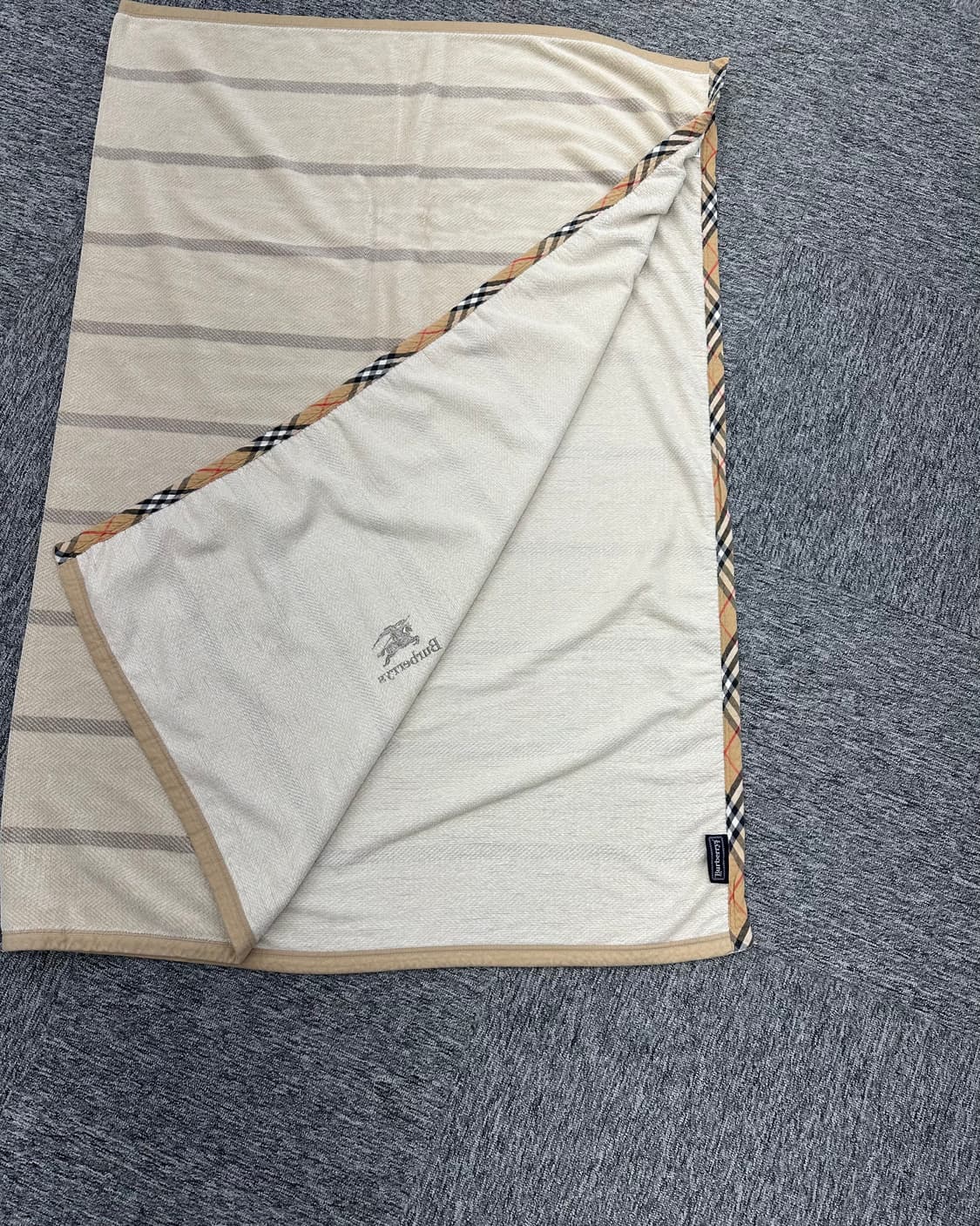 (FREE)버버리 퓨어코튼 블랑캣-M1300 상품이미지6