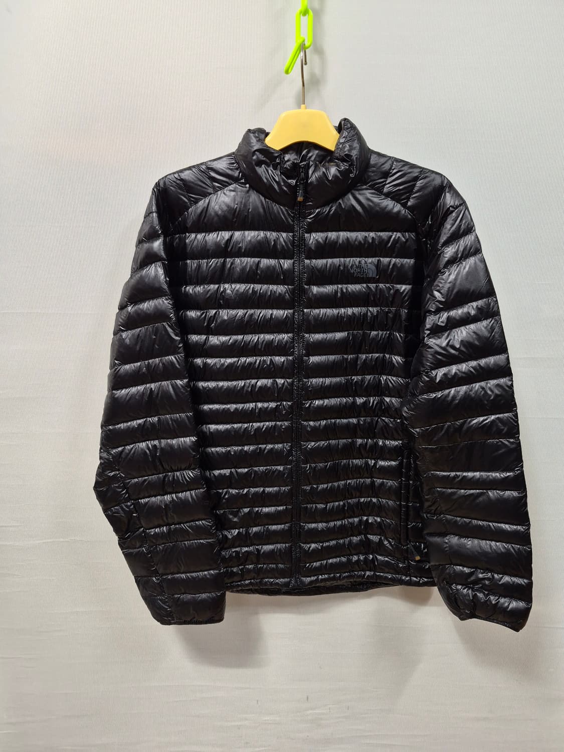 노스페이스 구스다운 경량 패딩 블랙 남성110 상품이미지1