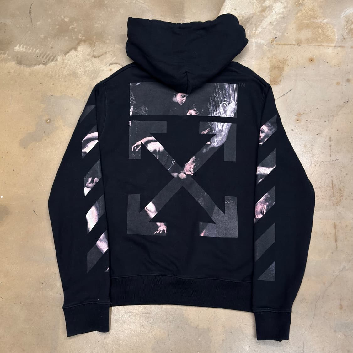 오프 화이트 카라바도 블랙 후드티 상품이미지2