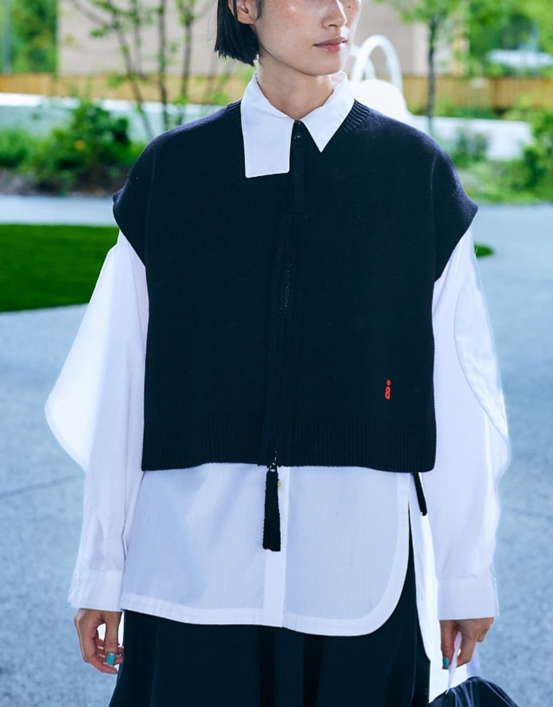 나곤스탄스 컷아웃 크롭 집업 베스트 블루 미디움 상품이미지6