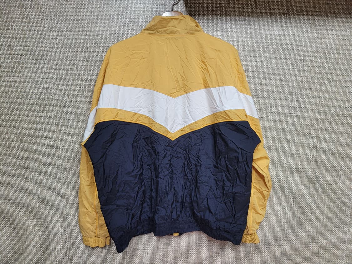 2XL 110사이즈 언더아머 바람막이 자켓  상품이미지3