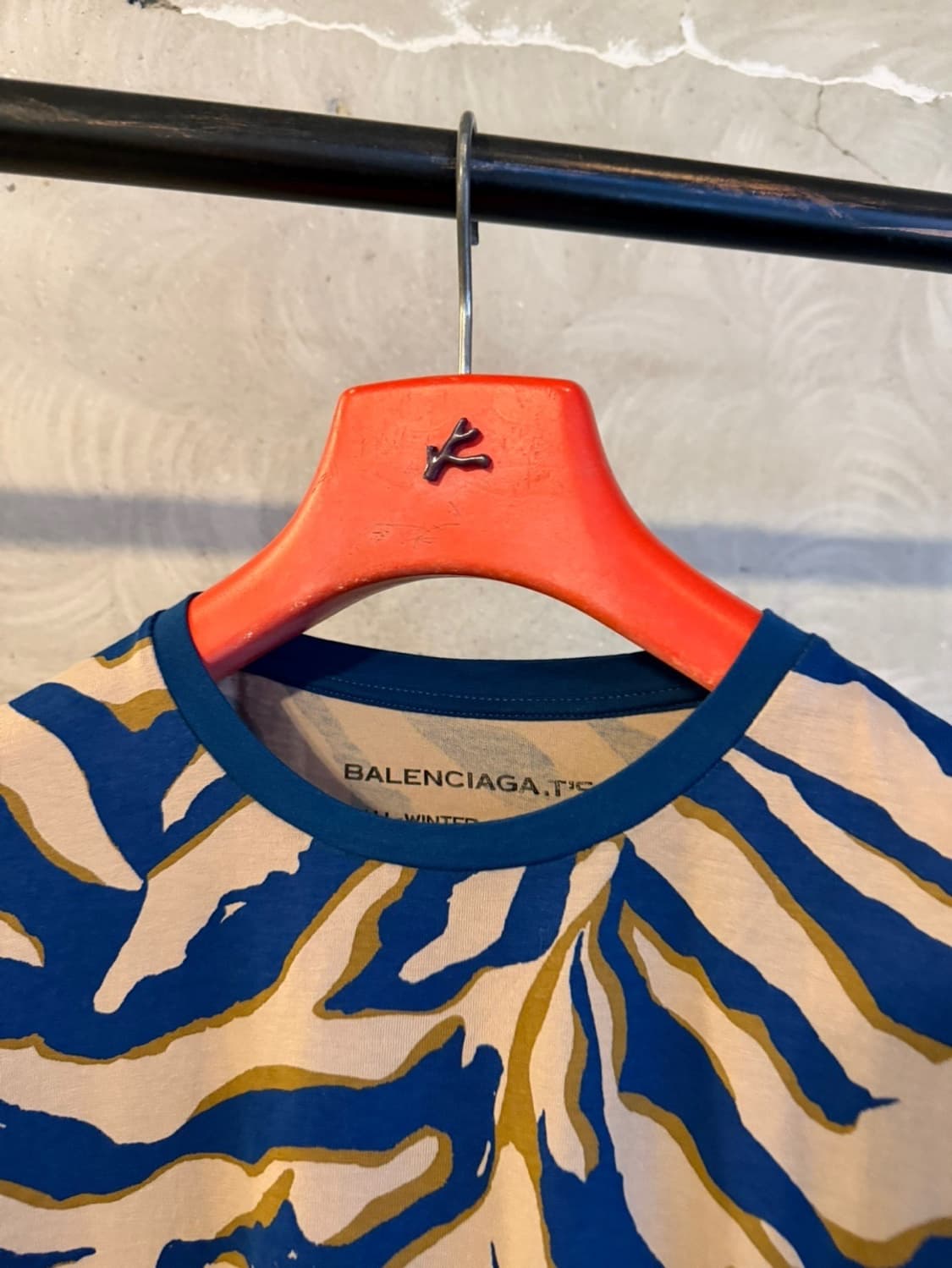 발렌시아가 그래픽 티셔츠 100 상품이미지4