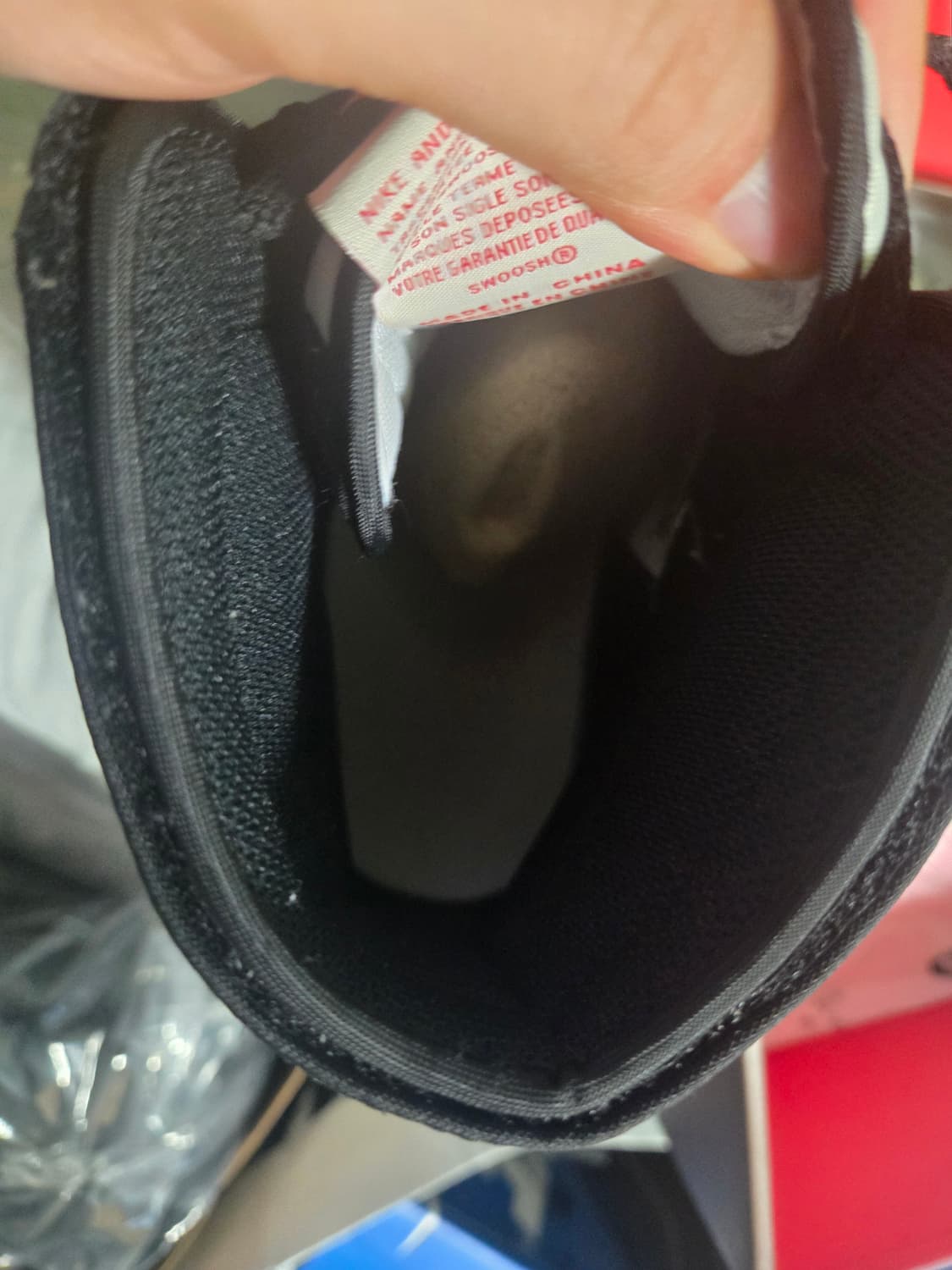 에어 조던 1 레트로 하이 OG 트래비스 스캇 상품이미지9