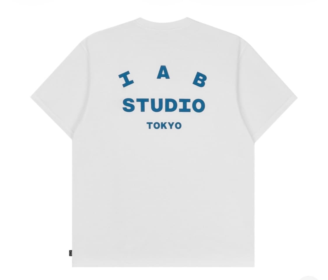 아이앱 스투디오 도쿄 반팔 L 상품이미지1