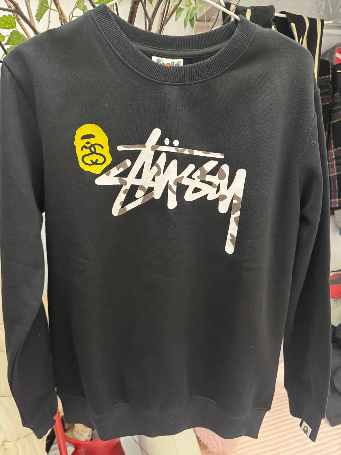 👕 스투시 × 베이프 샤크 크루넥 스웨트셔츠 (Black) 상품이미지3