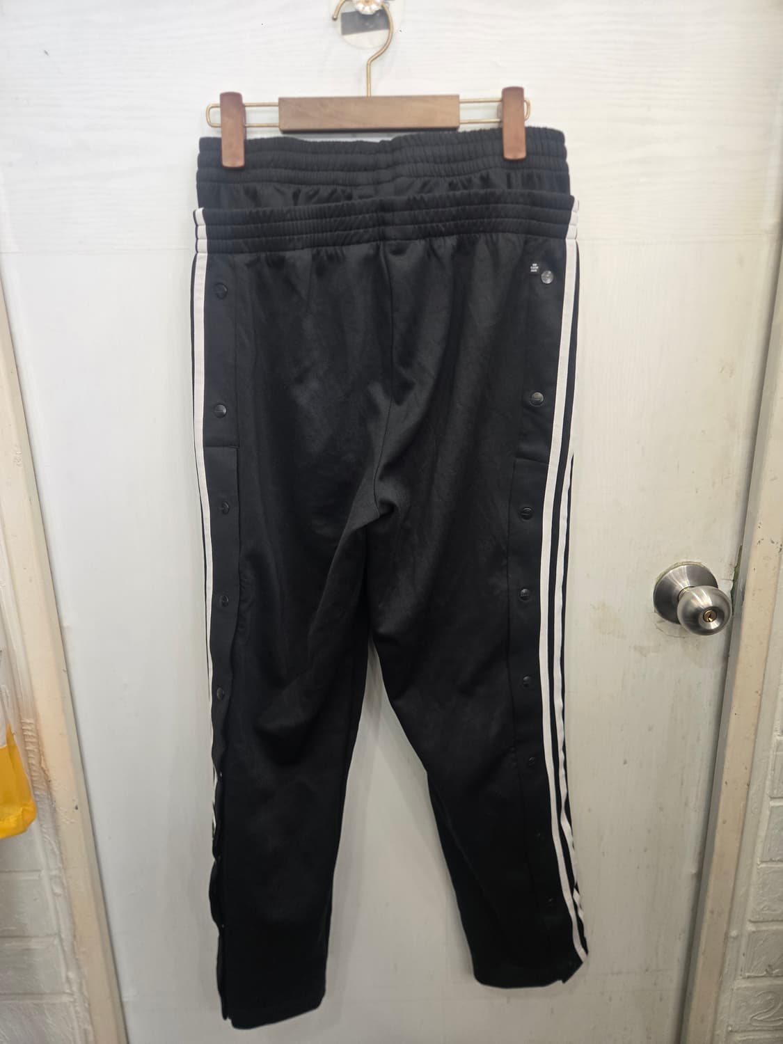 M,95 )) adidas 아디다스 바지! 디자인 짱짱짱 이뻐요~ 상품이미지3