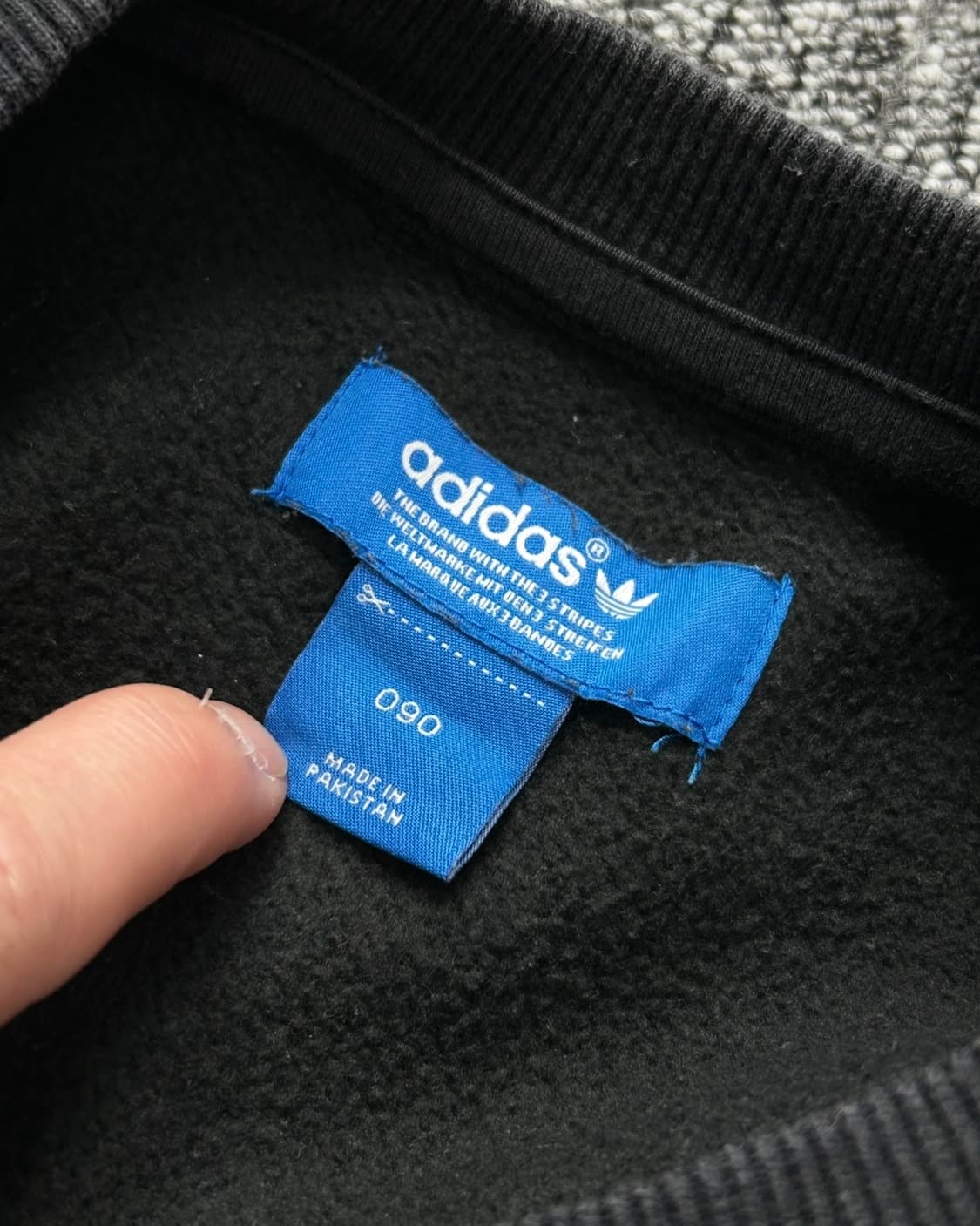 아디다스 블랙 트리 슬림 맨투맨  상품이미지7