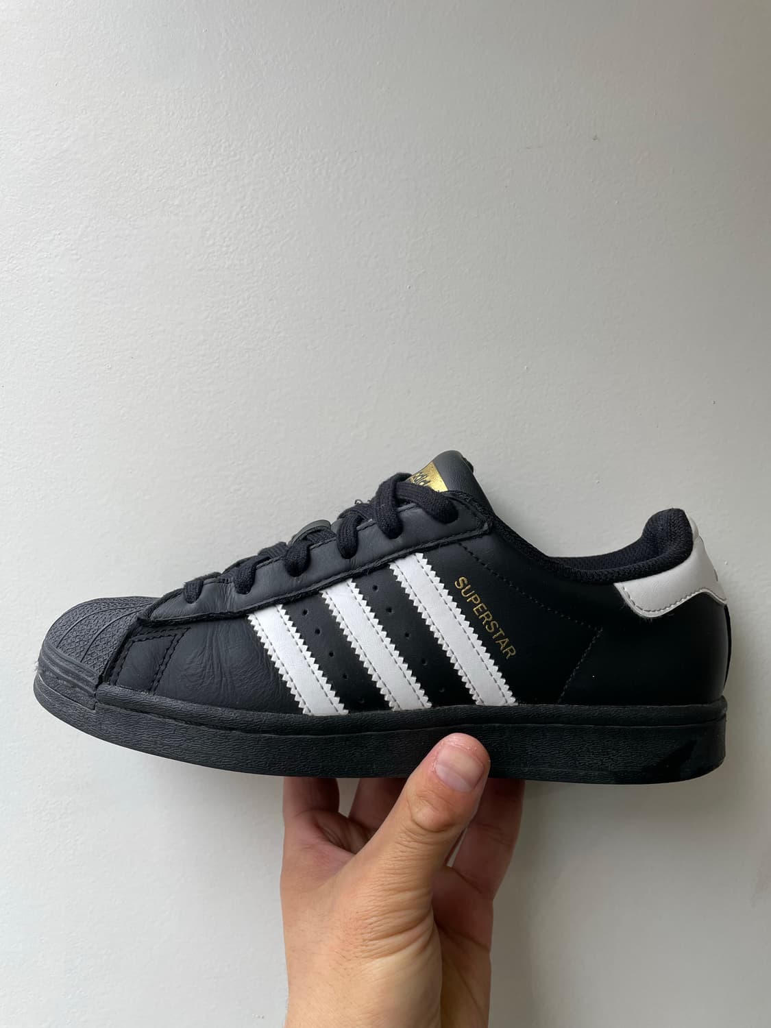 아디다스 슈퍼스타 240  상품이미지1