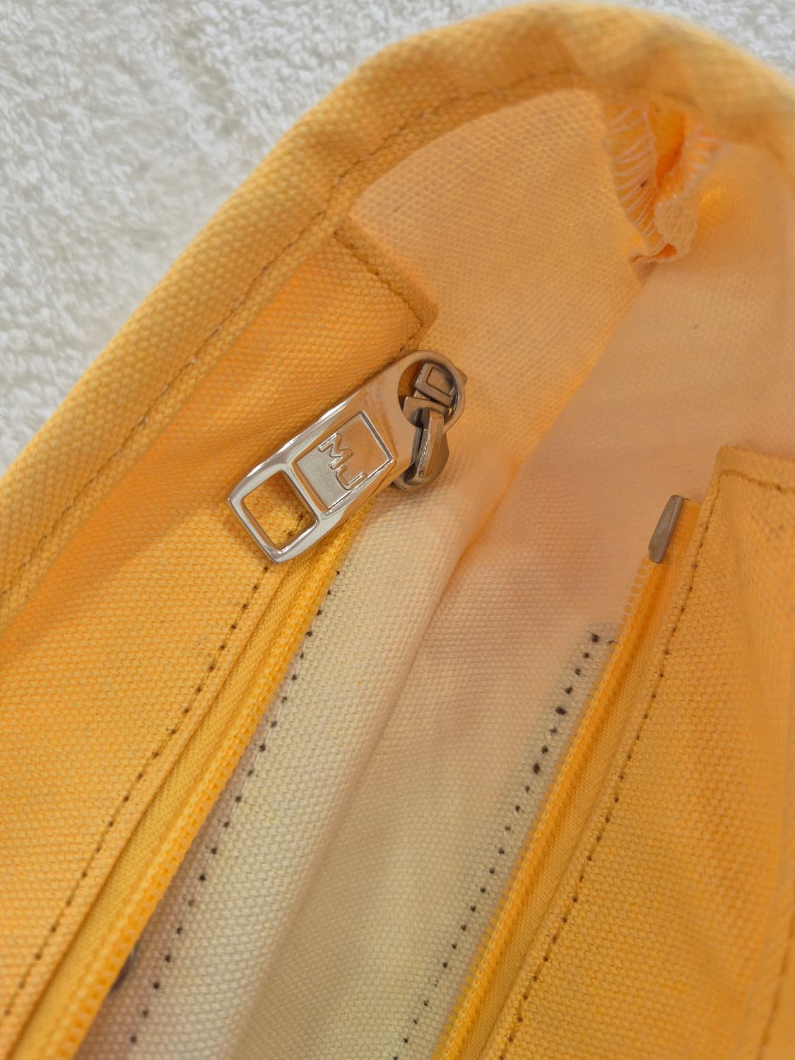 마크 바이 마크제이콥스 가방 상품이미지3