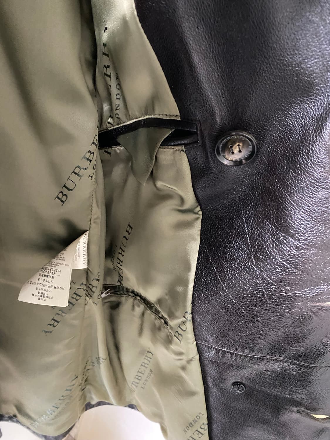 버버리 레더 피코트 상품이미지7
