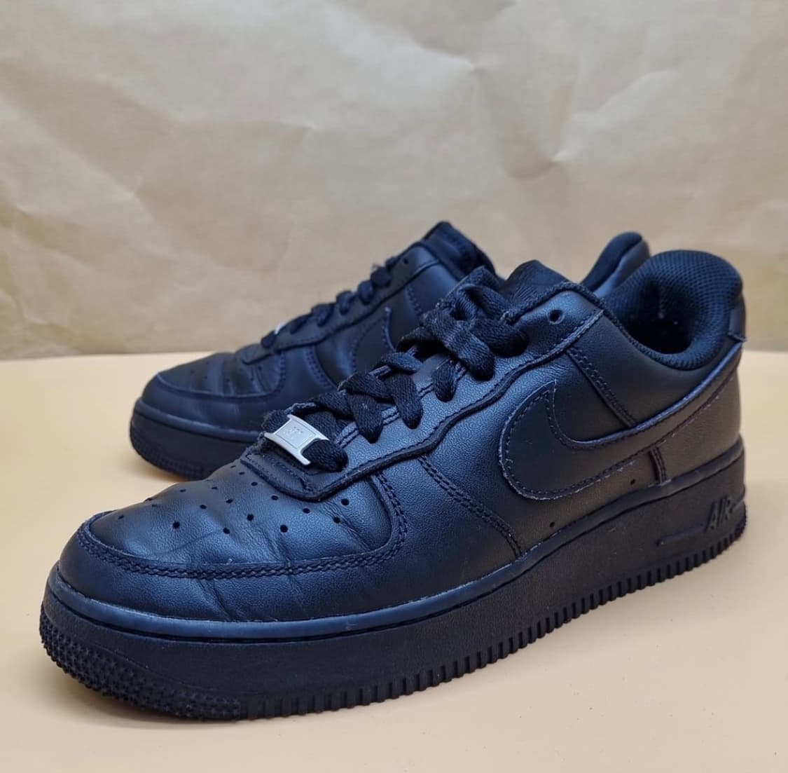 나이키 에어포스 로우 블랙 245 상품이미지1