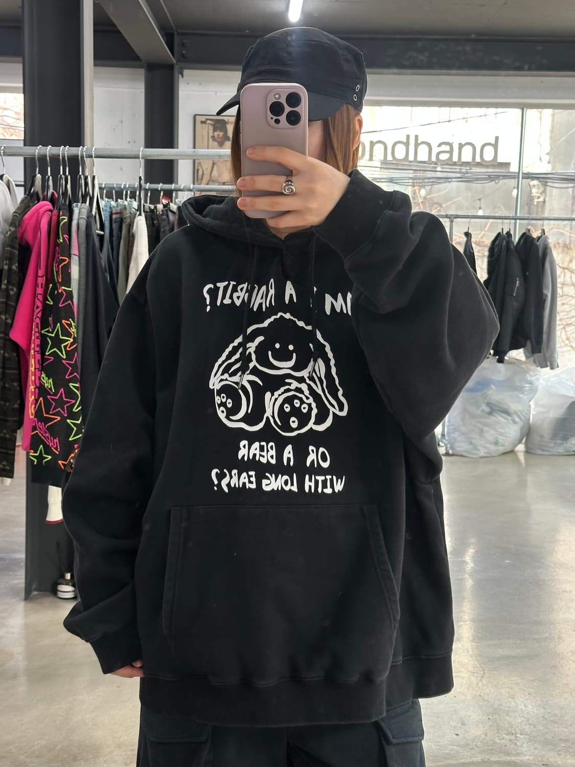 나이스고스트클럽 래빗오어베어 후드티 상품이미지1