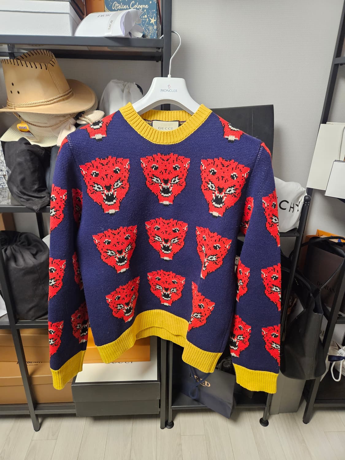 구찌 니트 판매합니다 상품이미지1