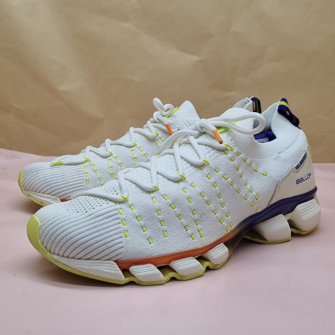 벨롭 티바트 2.0 운동화265 상품이미지1