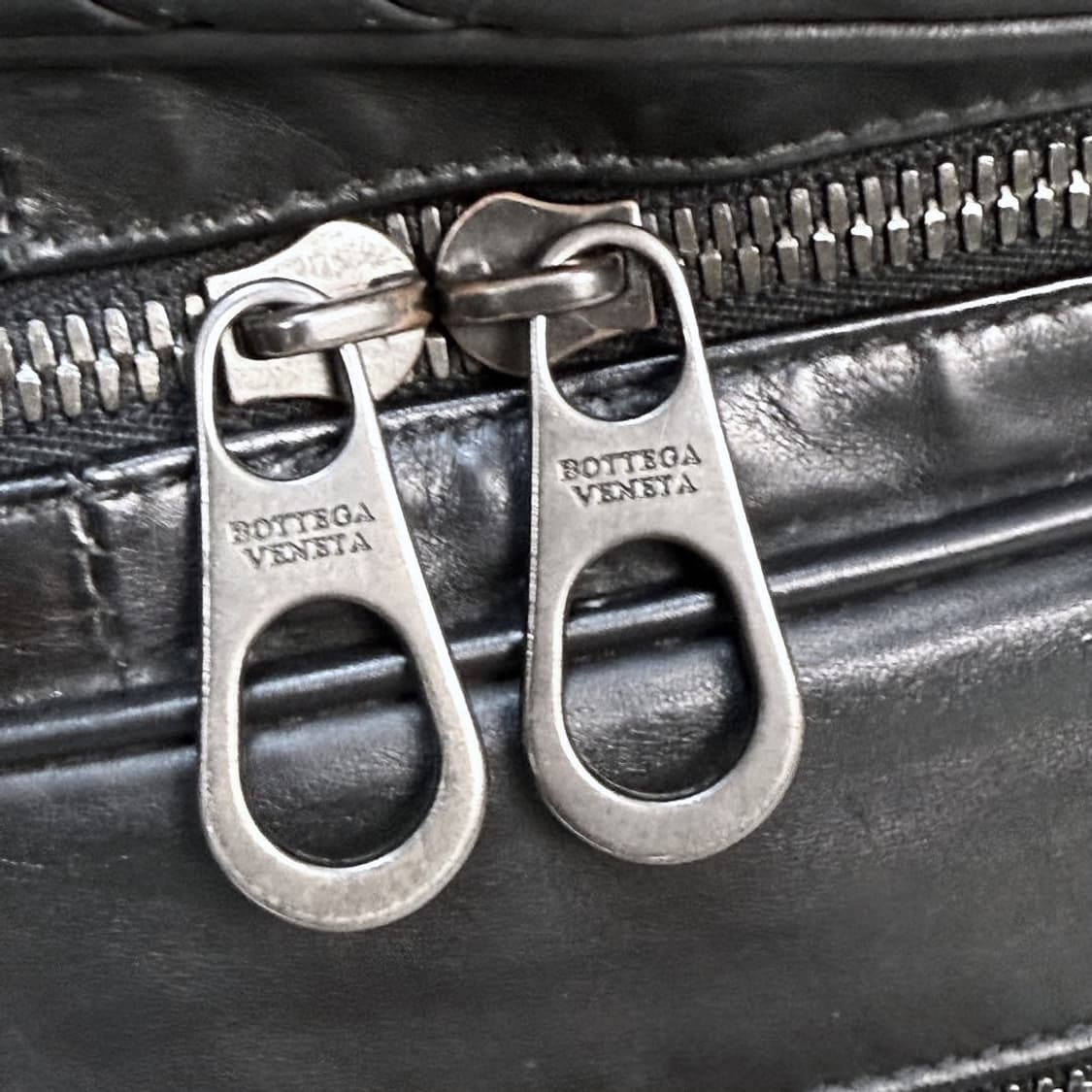 보테가베네타 인트레치아토 소가죽 보스톤백 상품이미지6