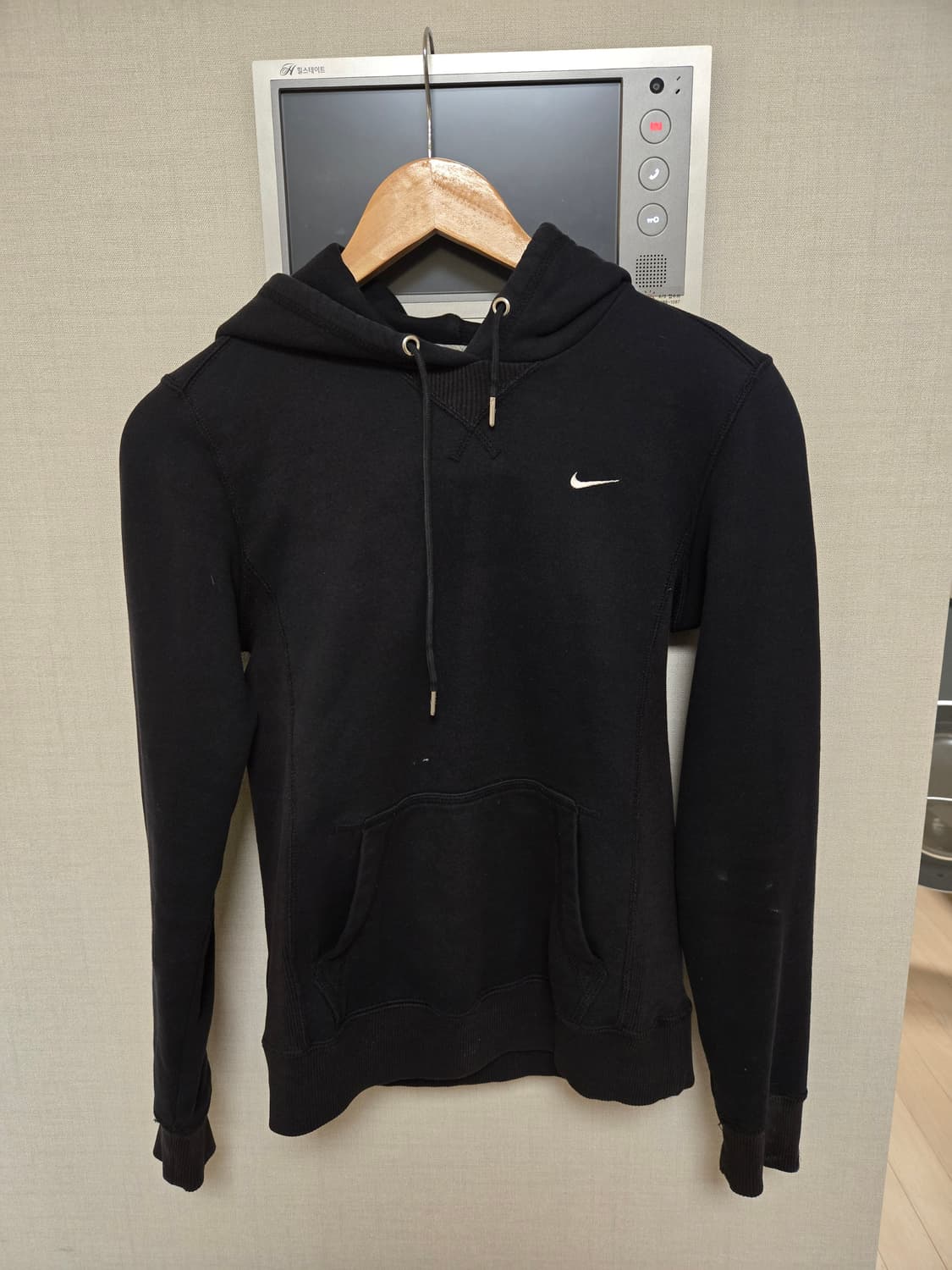 나이키 솔로 스우시 블랙 후드티 xs 상품이미지1
