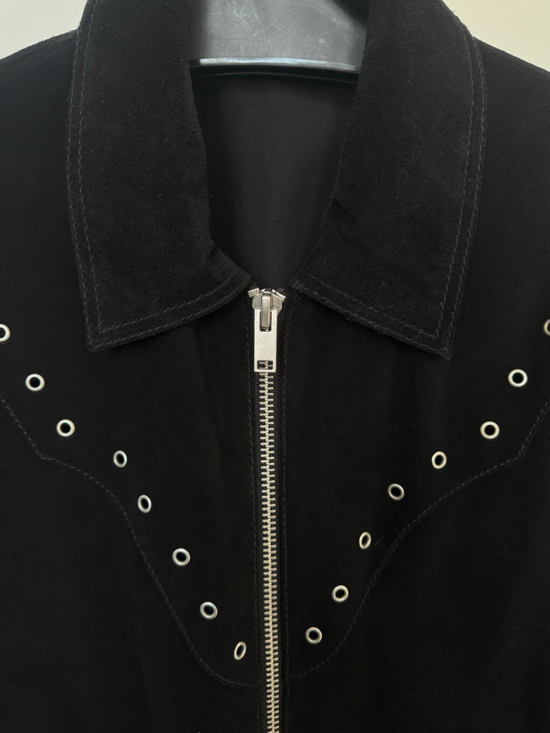 자라 소가죽 100% 스웨이드 스터드 자켓 상품이미지6