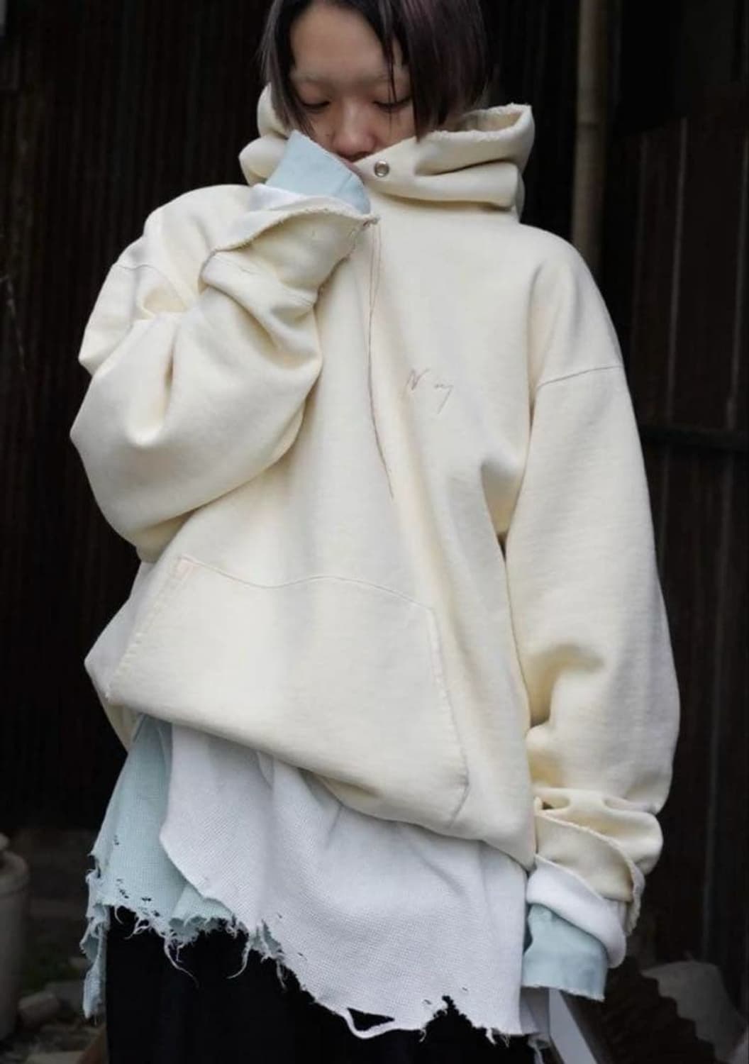 [OS]안셀름 뉴이어 스웻 후드 상품이미지1