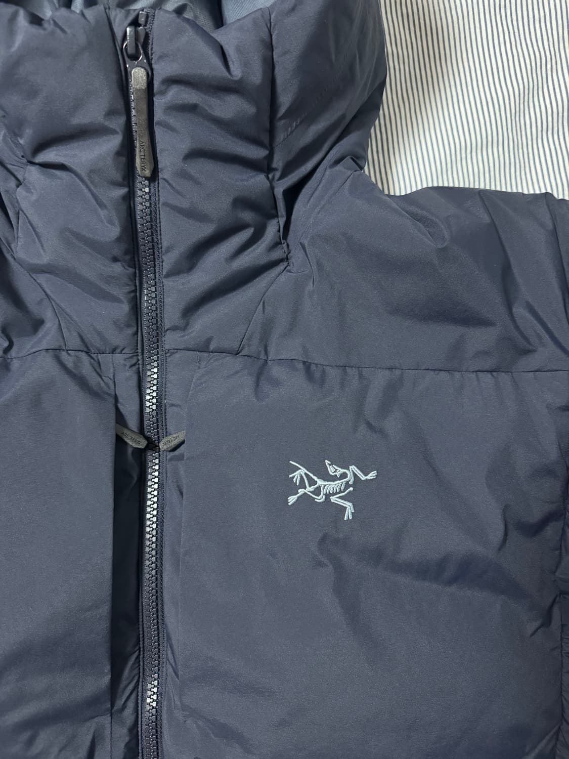 (새상품급) 아크테릭스 토륨 SV 후디 블랙 사파이어 L 상품이미지4