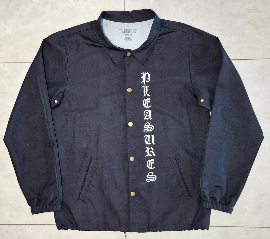 PLEASURES Nylon Coach Jacket
[L] 상품이미지6