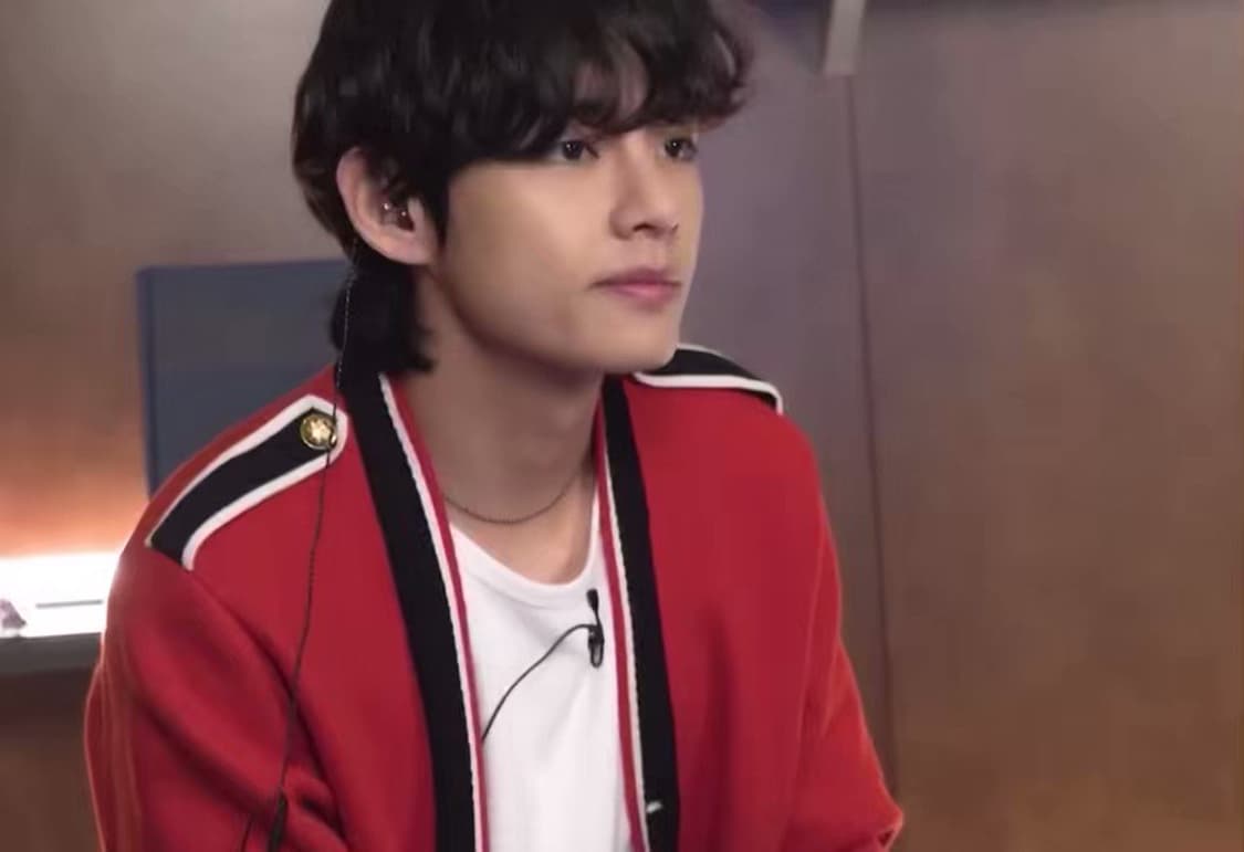 [라이즈 원빈님 착용] 셀린느 19fw 테디 울 가디건 상품이미지4